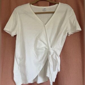 Old Navy White Tie-Front V-Neck Tee